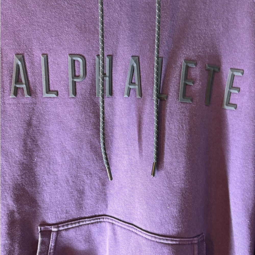 Alphalete Legend Performance Hoodie purple size small workout athletic